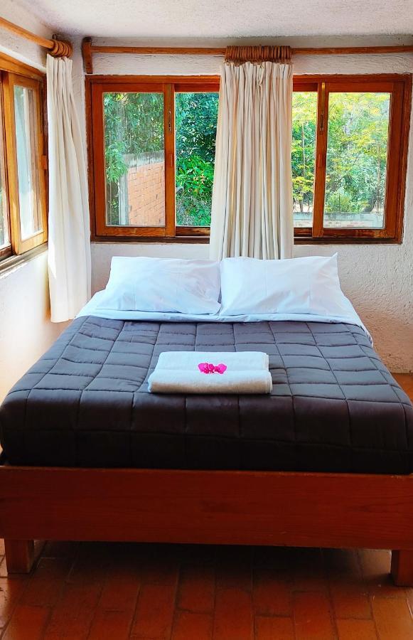 Ixlum hoteles y casas vacacionales Tepoztlán Exterior foto